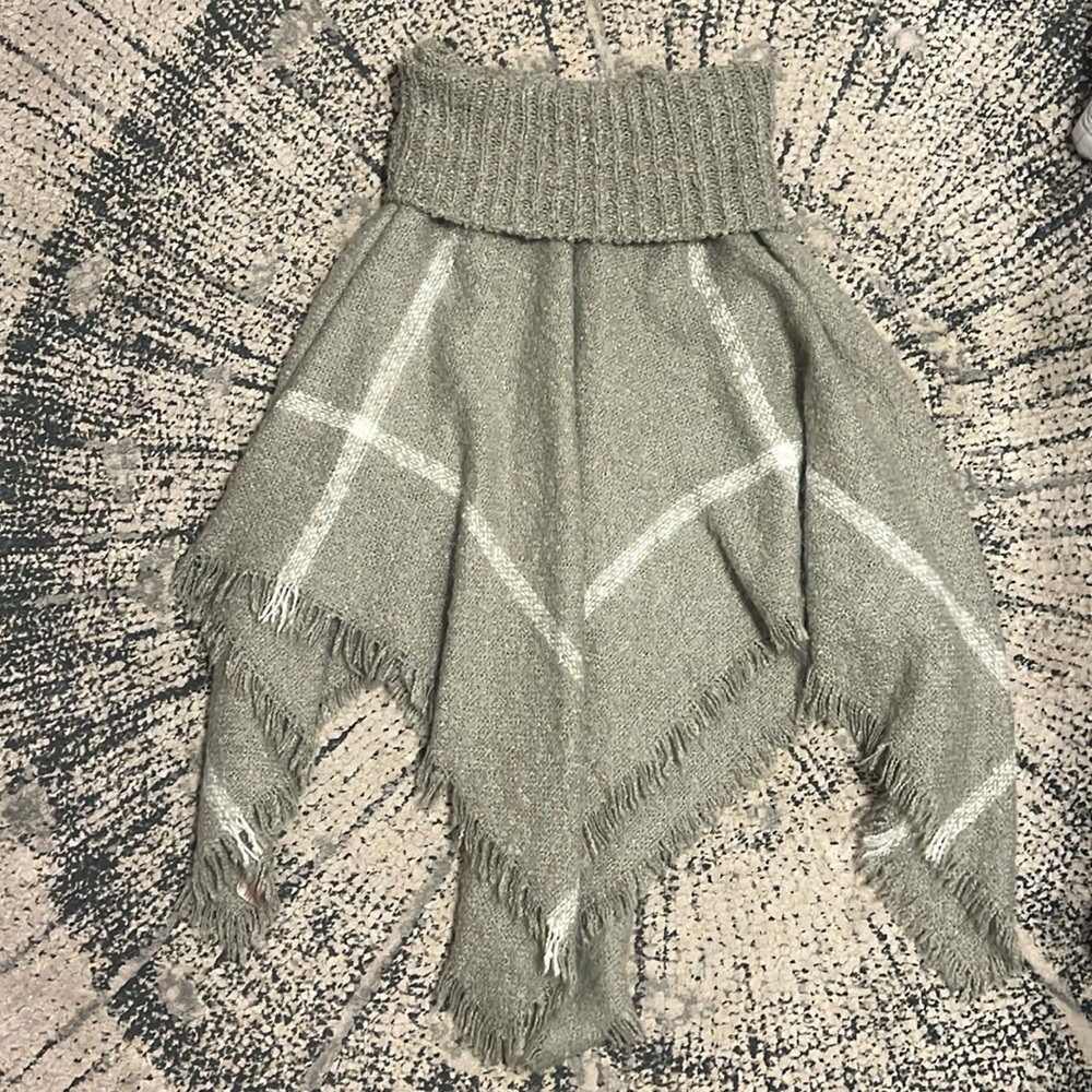 Gray and white turtleneck pancho. Super soft. One size fits all!